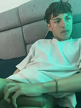 NaytonFreeman webcam