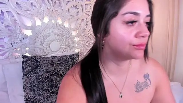 nahomi_sweett webcam