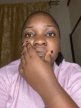 sweet18creamybigpussy webcam