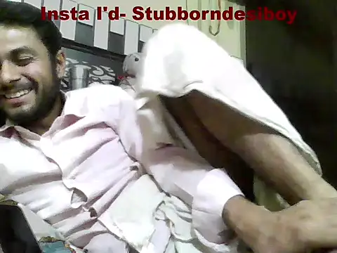Stubborndesiboy webcam