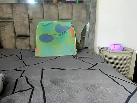 Master_Ruthless77 webcam