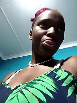 ShyNaughtyBabe webcam