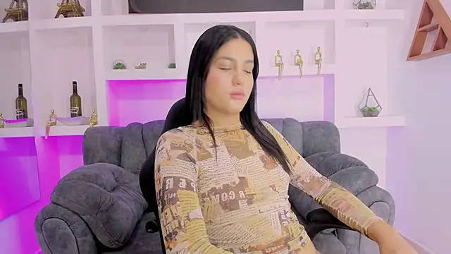 ValeryCooper18 webcam