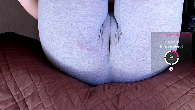 Cameltoe_squirt_inPants webcam