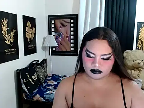 TSbrianaHugeCock webcam