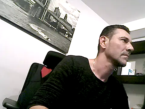 mastercharisma35 webcam