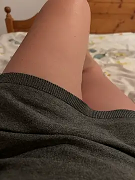 sweetmystery1 - Sweetmystery1's free webcam - UK Sex Cams