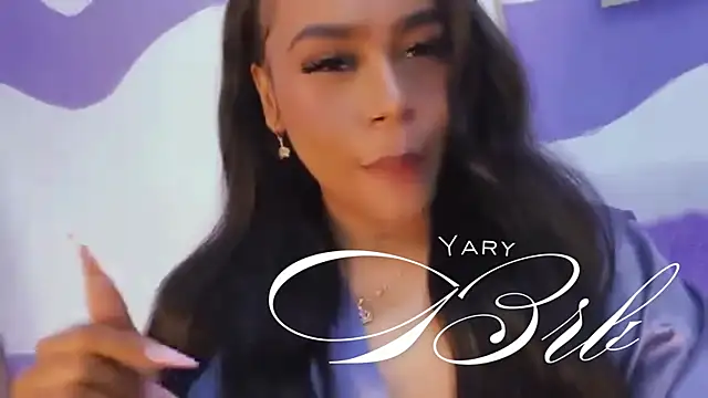 YariRose webcam