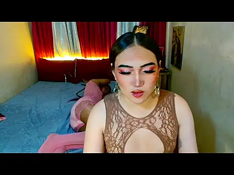 Phenomenal_Shemale webcam