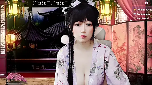 美女LuckyCute-Tutu在线直播