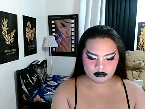 TSbrianaHugeCock webcam