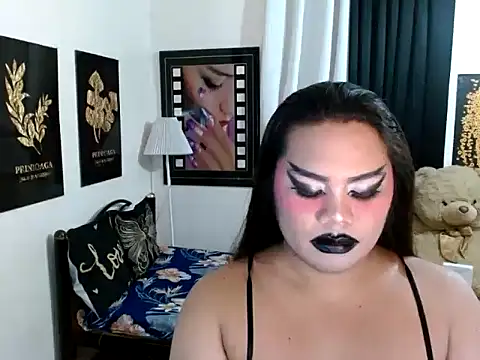 TSbrianaHugeCock webcam