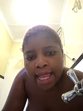 SweetDarkBrownie webcam