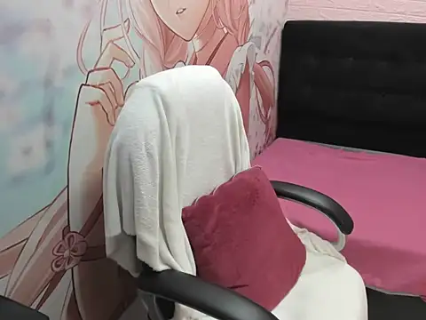 AllysonMilf69 webcam