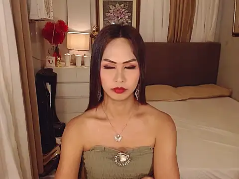 Nathalieheartt webcam