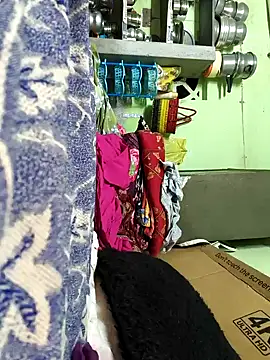 Tamilselviroja- webcam