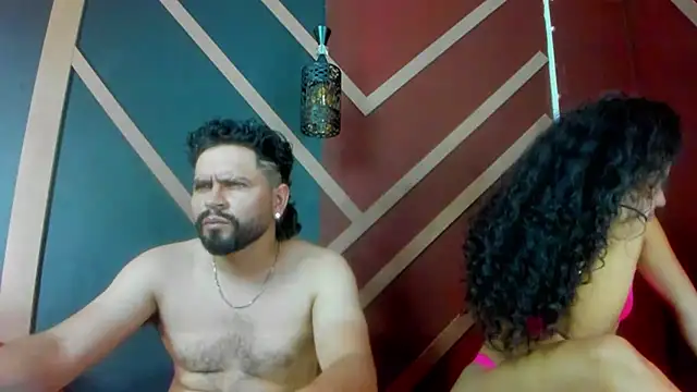 RashelANDCerverus webcam