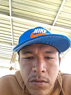 gueboloco2626 webcam