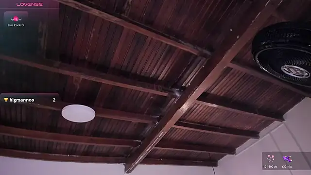 alessandra_wells webcam