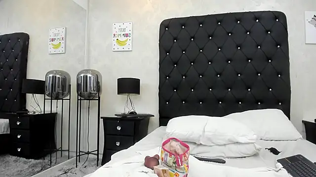 alana_johnson_0 webcam