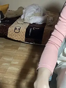 mina048 - Mina048's free webcam