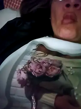 Chriss_girl_of_imaginatio webcam