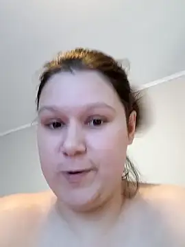 GlitterAuburn webcam