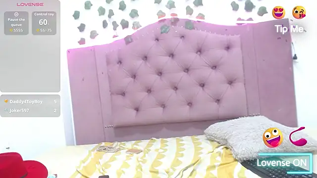 NoahJhonson69 webcam