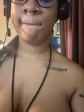 nickytheehawtie webcam