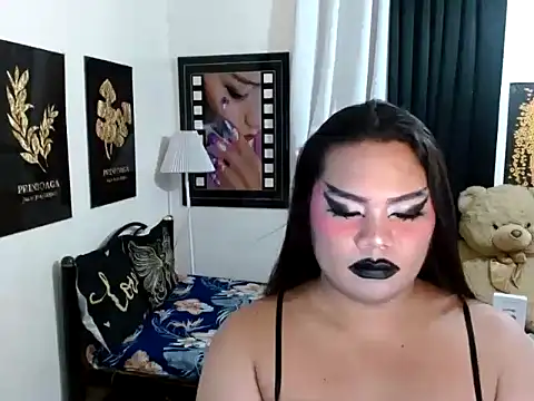 TSbrianaHugeCock webcam