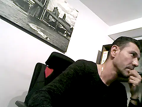 mastercharisma35 webcam