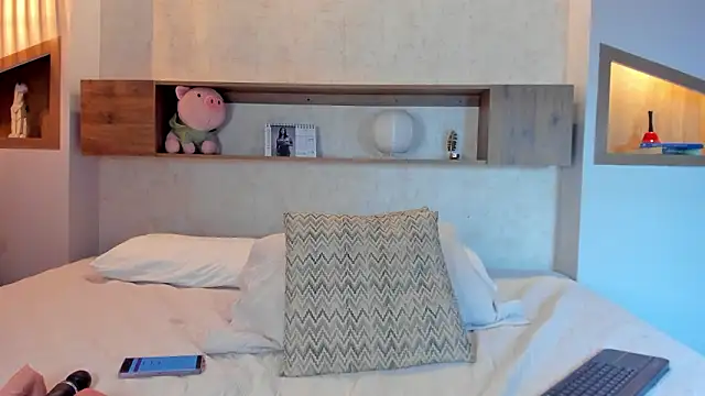 Emilly_Beaumont webcam