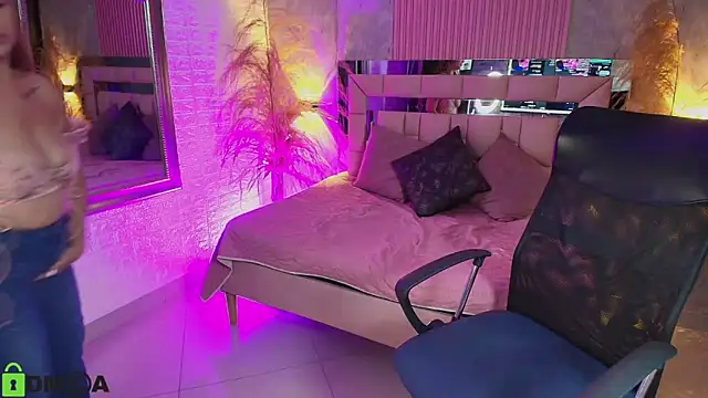 daphne_walton webcam