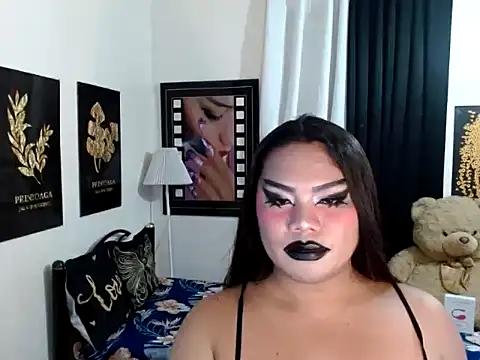 tsbrianahugecock - TSbrianaHugeCock's free webcam - UK Sex Cams