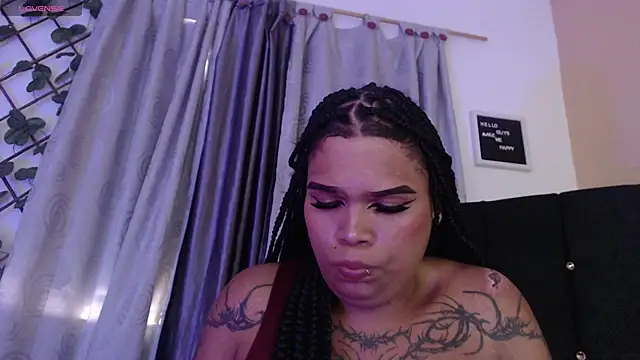 charlotte_brawn webcam