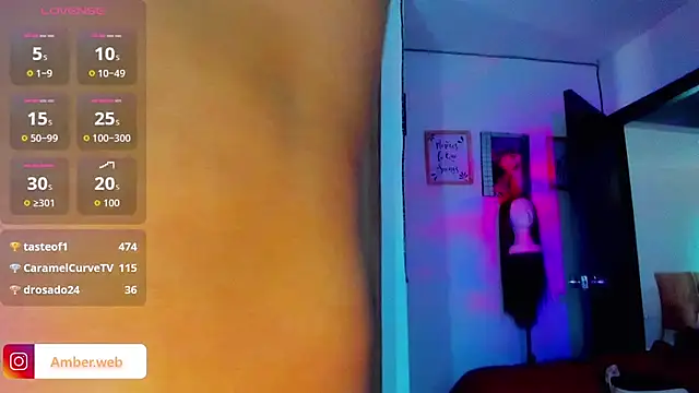 Amber_bigdick22 webcam