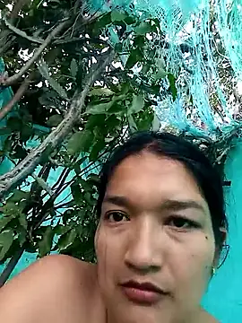 mon_single_dirty webcam