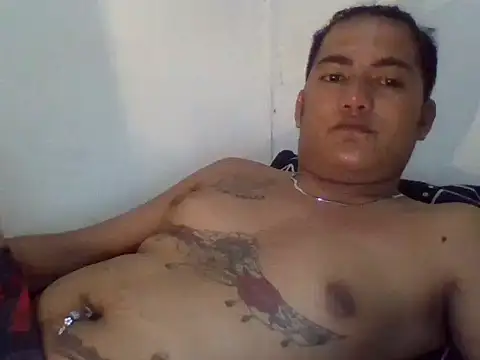 hollyfuck69 webcam