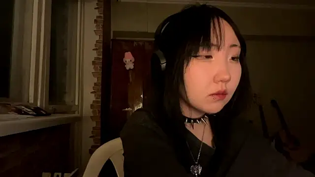 yunananaa - Yunananaa's free webcam - UK Sex Cams