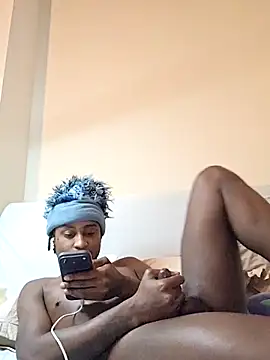 DarkSkinStroker webcam