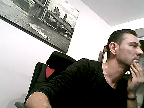 mastercharisma35 webcam