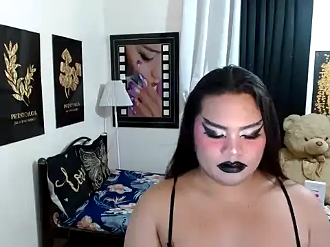 TSbrianaHugeCock webcam