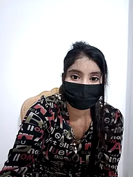 Webcam Model (Hot_Angle)  is live.Free join now!