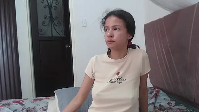 nathaly_jones_ webcam