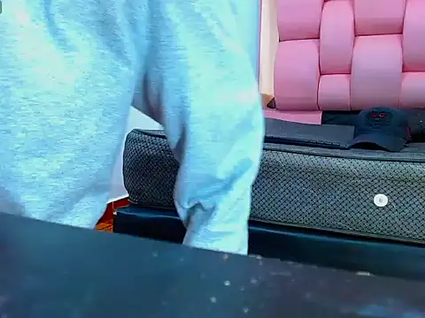 Hot Latino X (Hot_Latino_x)