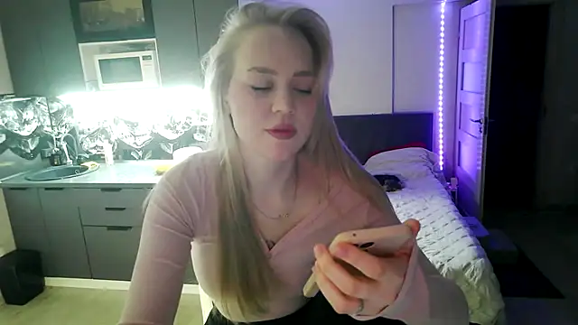 lunapeony - LunaPeony's free webcam - UK Sex Cams