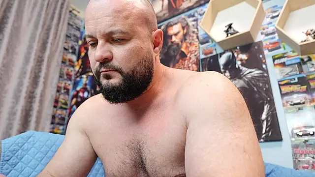 muscle_bear - Muscle_Bear's free webcam - UK Sex Cams