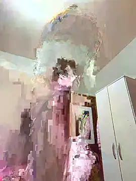 Irresistible24 webcam