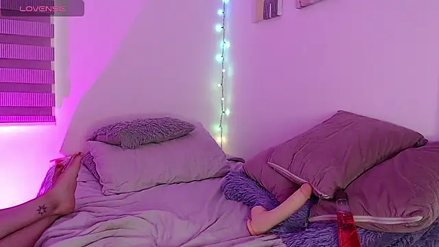 Olivia_Puerta webcam