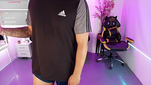 Kathya_and_thiago webcam